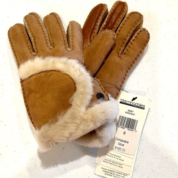 NWT UGG Gloves w/ touch screen compatible - size Small- Chestnutt w/ shearling - Picture 5 of 10